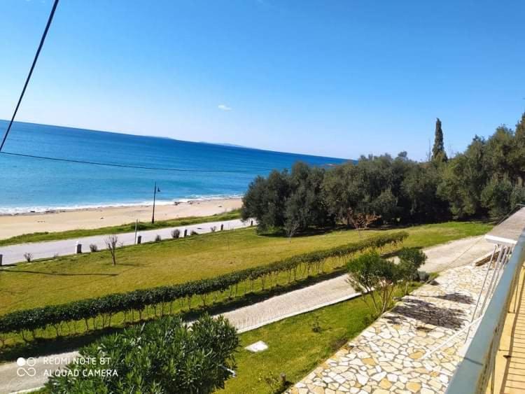 Akrothalassia Lygia  Dış mekan fotoğraf